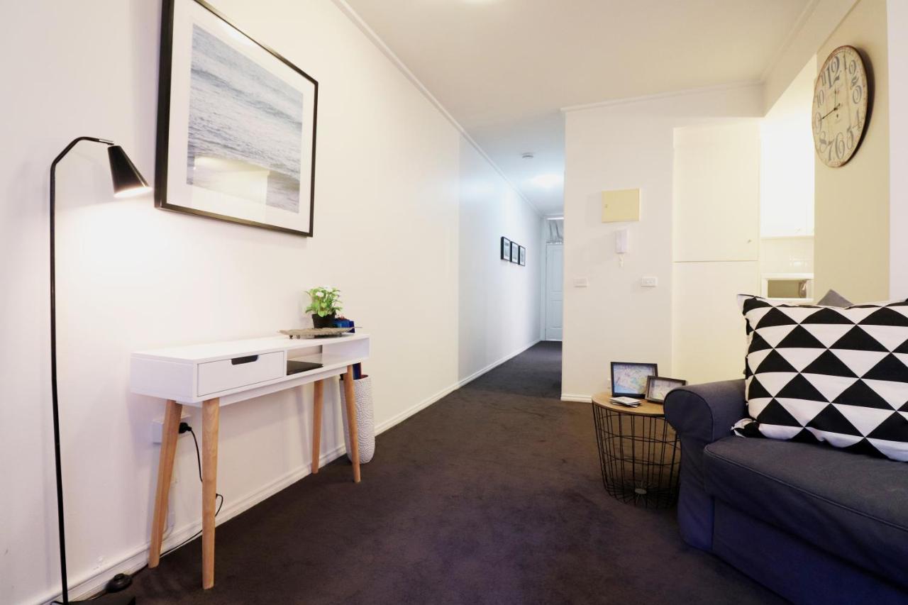 Mayford - Long Stay Rates, Pool, Gym, Parking Melbourne Bagian luar foto